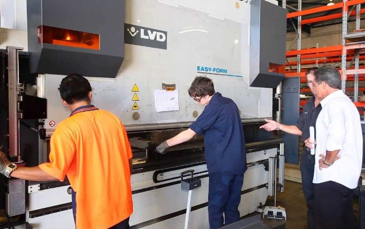 Exploring the World of CNC Press Brakes: Precision in Metal Bending